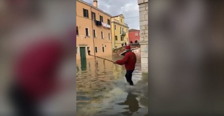 venezia video acqua alta
