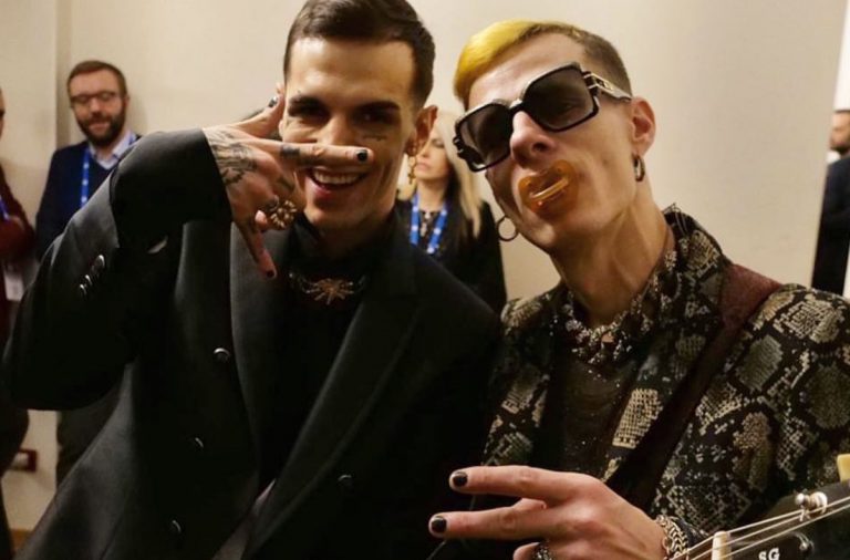 achille lauro stage diving