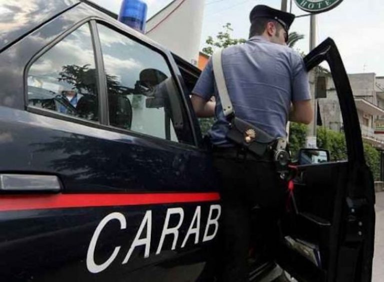 blitz dei carabinieri