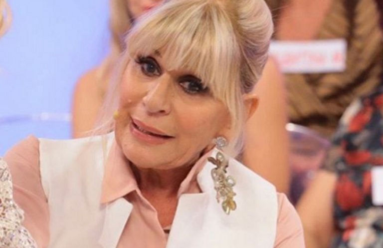 Gemma Galgani senza trucco