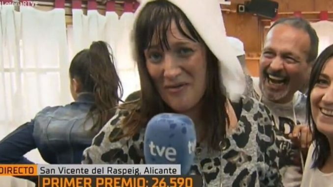 giornalista spagnola vince alla lotteria