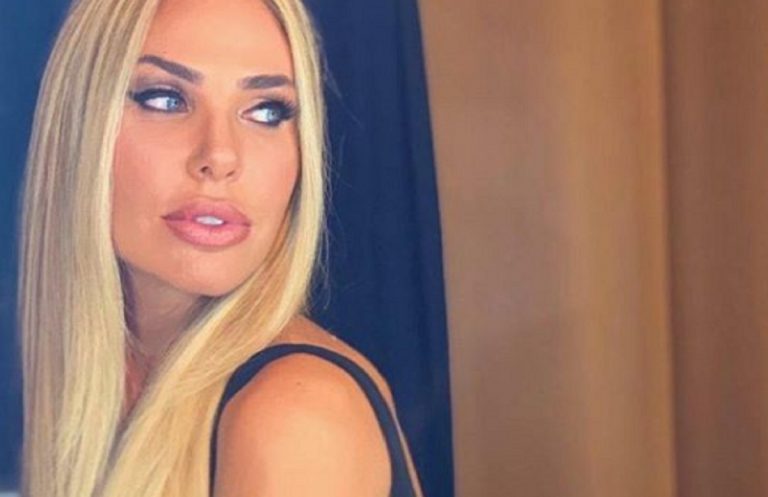 ilary blasi gatto