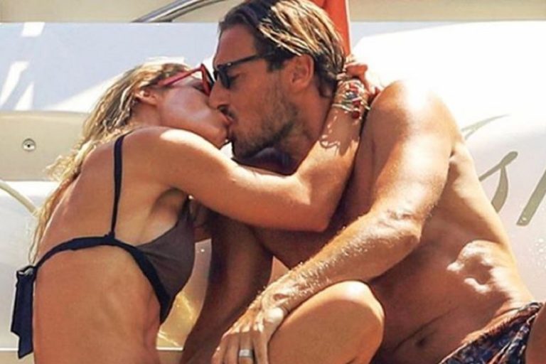 Ilary Blasi paparazzi
