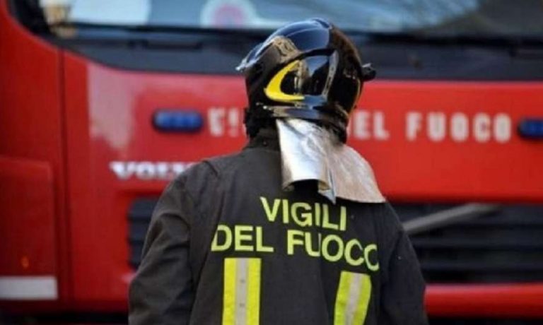 incendio via boeri milano