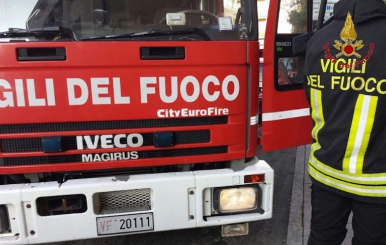 incendio reggia di caserta