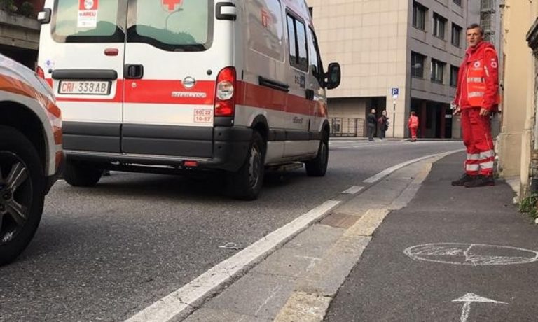 investita auto seregno