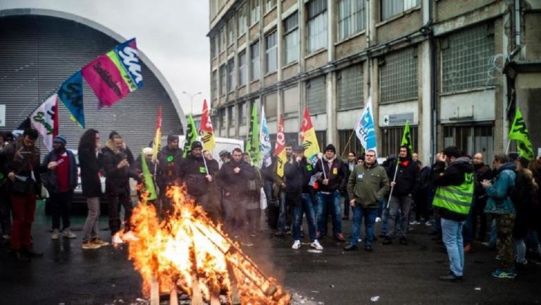 manifestazione parigi