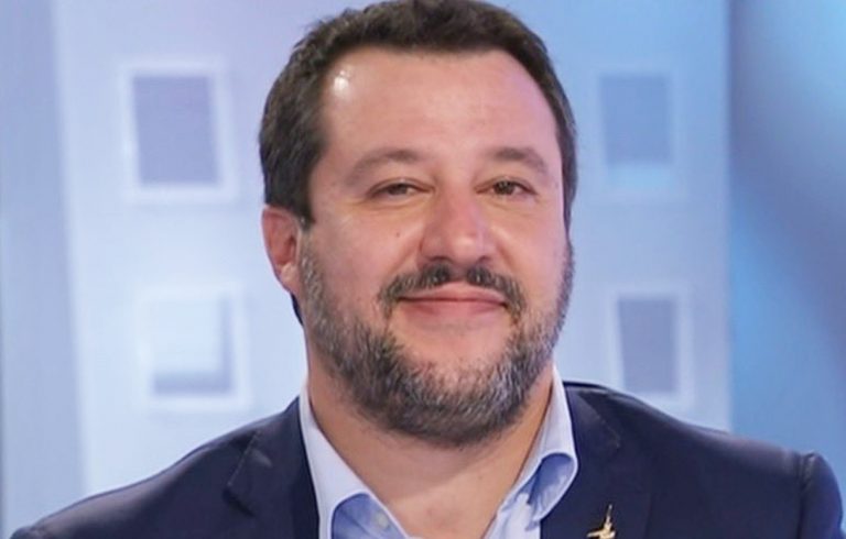preside-messa-salvini