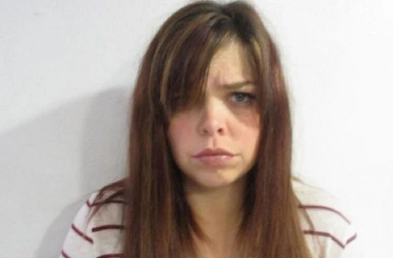 rapporti studenti arrestata