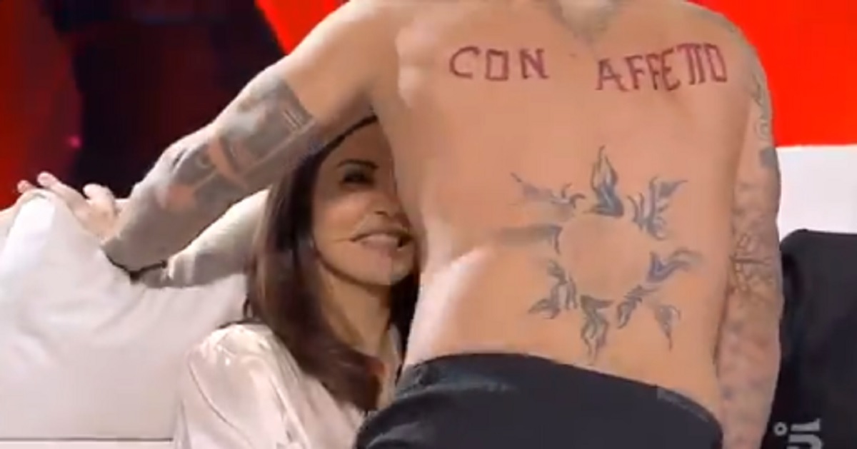 regalo sabrina ferilli