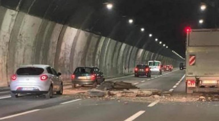 riaperto tratto a26