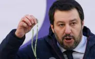 Salvini contestatori Vangelo