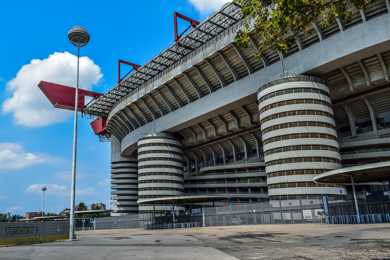 Come raggiungere in metropolitana Stadio San Siro Milano ...
