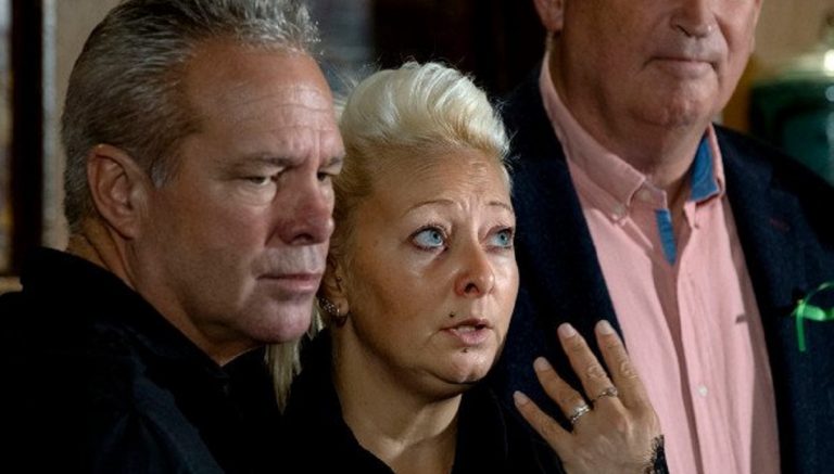 uccise 19enne rifiuta processo