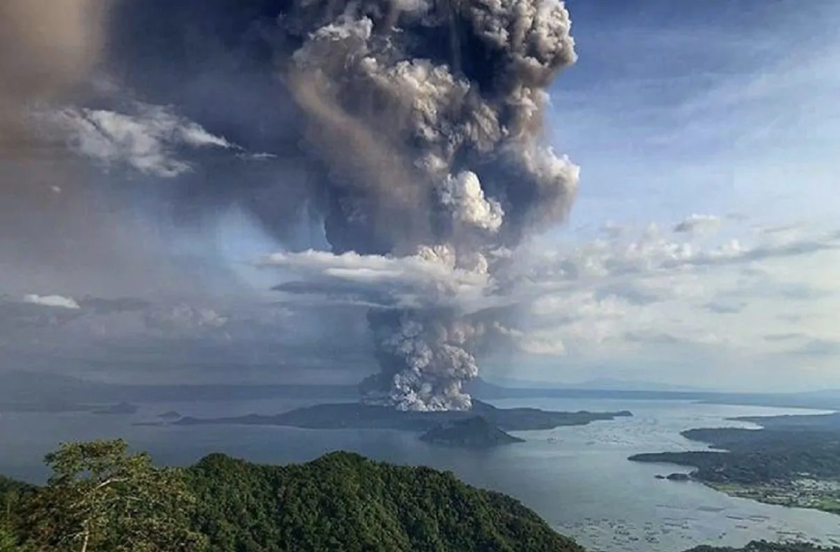 allerta vulcano filippine