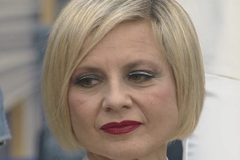 Antonella Elia Adriana Volpe