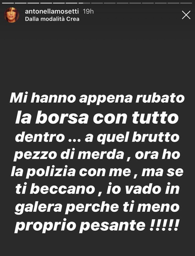 Antonella Mosetti derubata