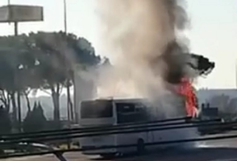 autobus in fiamme tivoli