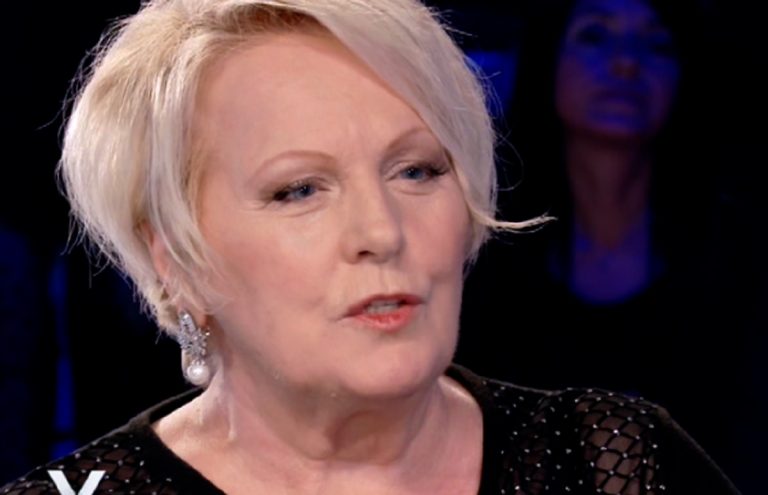 Katia Ricciarelli parla del suo dramma. E Silvia Toffanin si commuove Katia Ricciarelli parla del suo dramma. E Silvia Toffanin si commuove