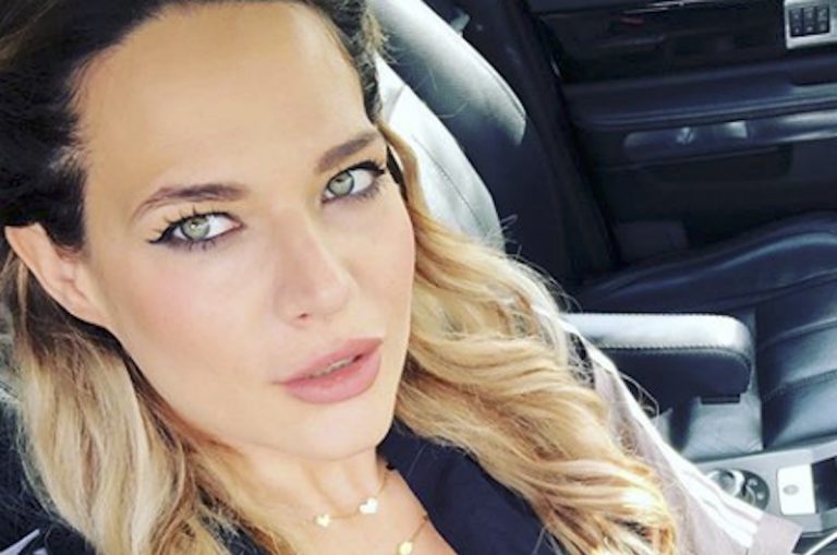 Laura Chiatti senza veli
