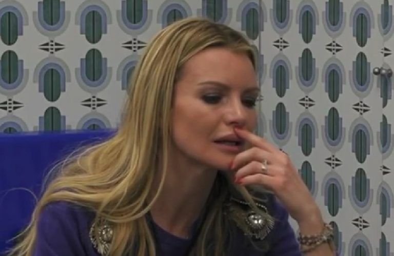 Licia Nunez lacrime per Imma Battaglia