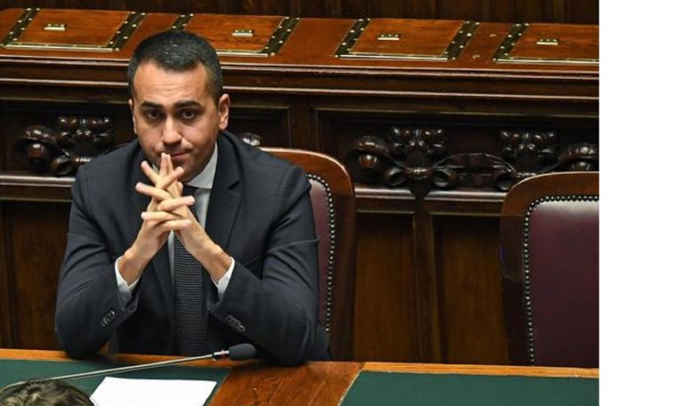 m5s sconfessa di maio