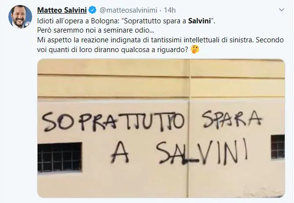 Scritta contro Salvini a Bologna