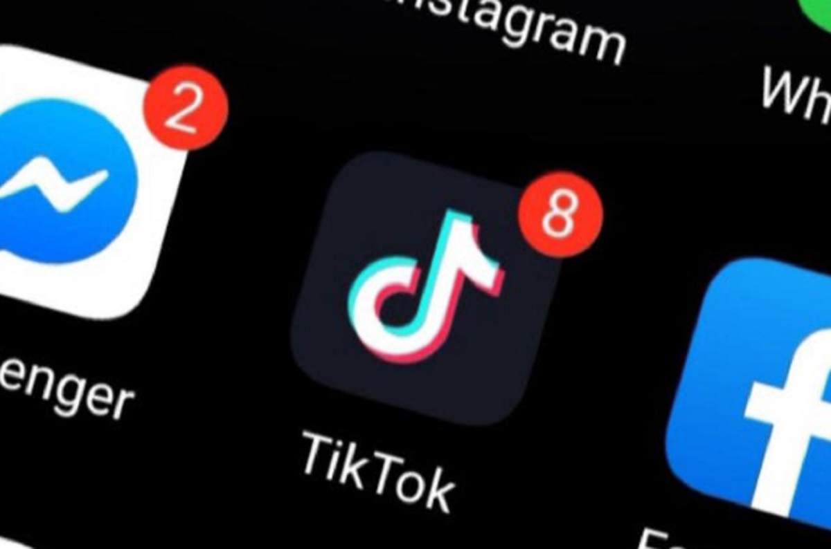 Репосты в тик ток не сохраняются. Как открыть сообщения в тик ток. Репосты в тик ток. Как открыть репосты в тик токе. Как открыть сообщения в ТИКТОК.