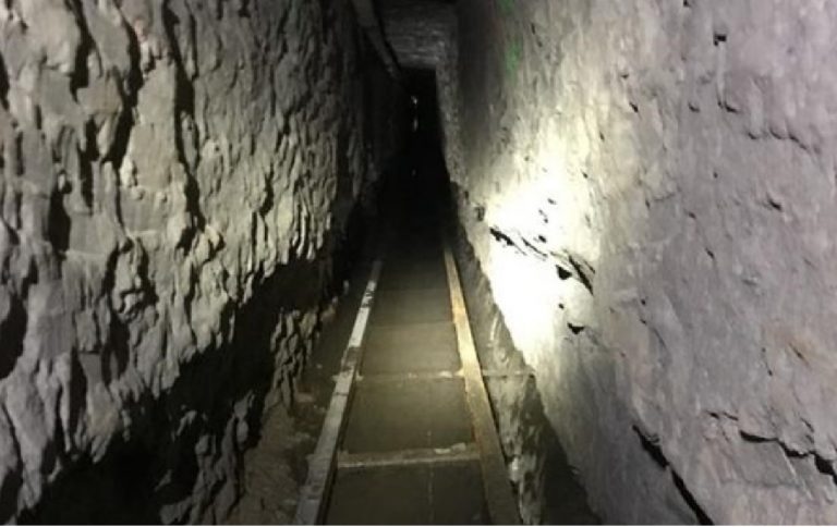 Tunnel narcos Messico