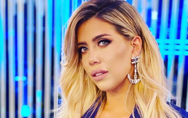 Wanda Nara GF Vip scollatura