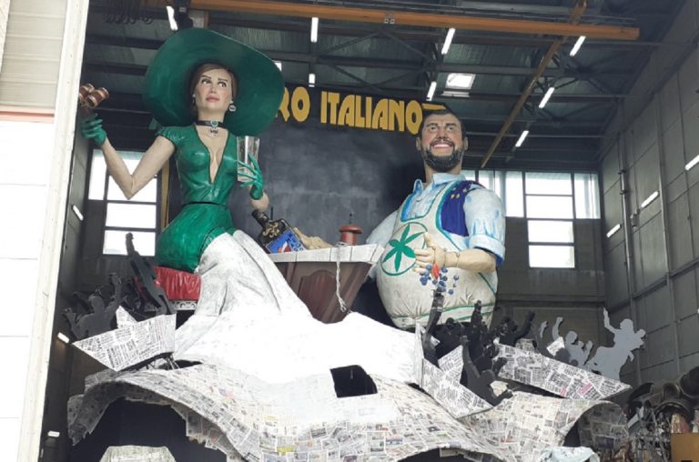 carnevale di viareggio salvini