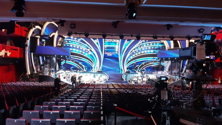 come viene decretato il vincitore di sanremo