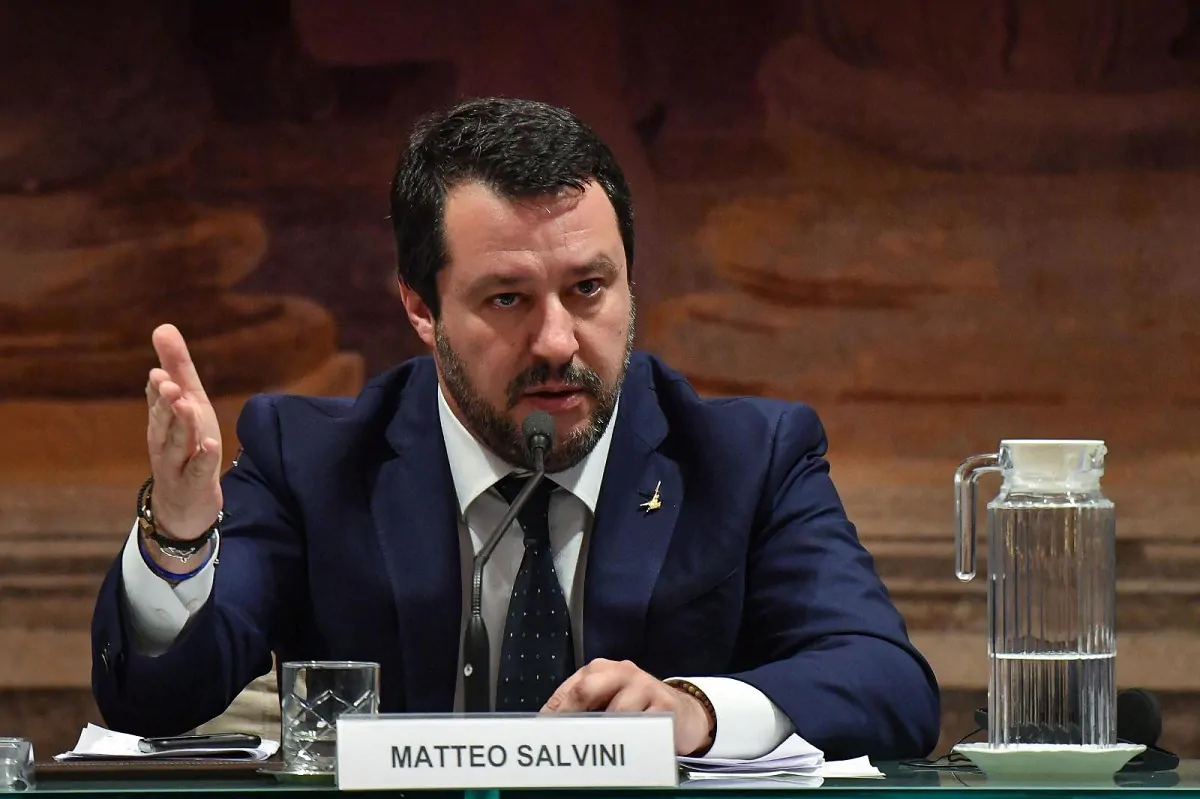 Coronavirus in Italia, Salvini annulla evento