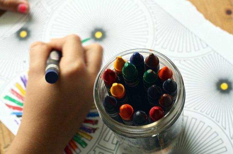 crayons 1445053 1280 768x508