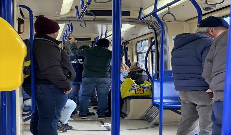 Coronavirus: a Napoli è psicosi