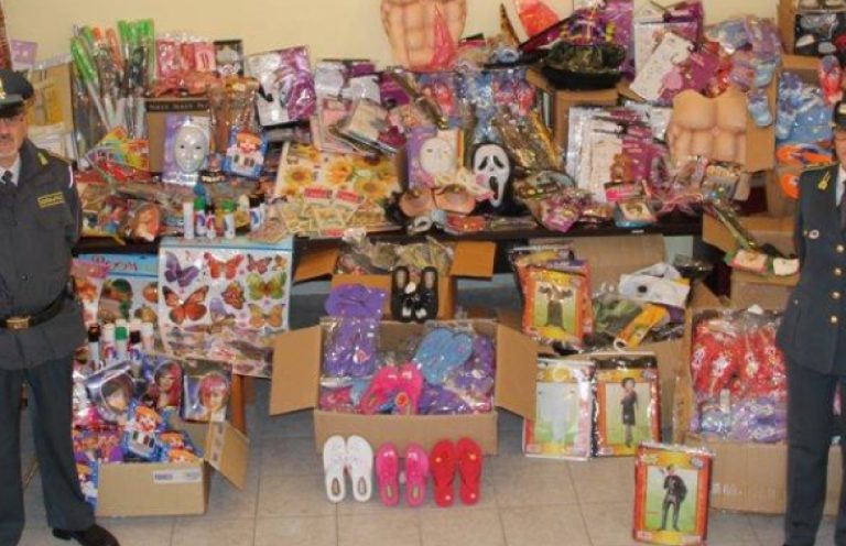 Sequestro articoli Carnevale