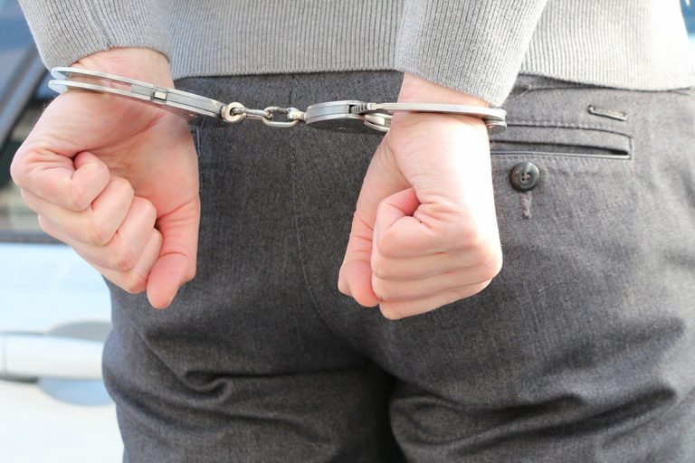 Coronavirus pedofilo ricercato arrestato durante i controlli
