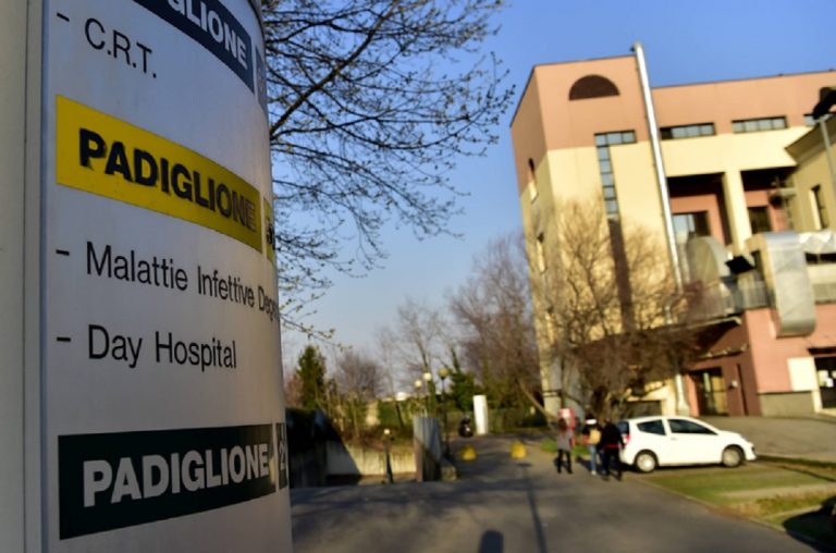 coroanvirus policlinico milano infermiera