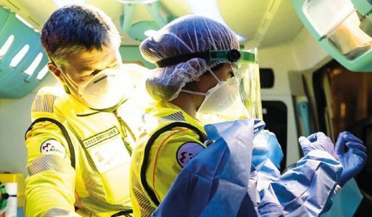 Coronavirus, soccorritrice ambulanza: "Situazione difficile"