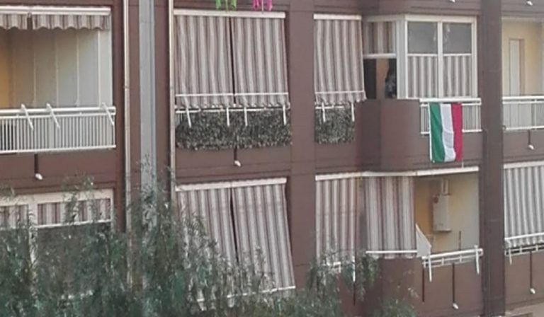 Coronavirus, Bari: genitori in ospedale, figli gestiti a distanza