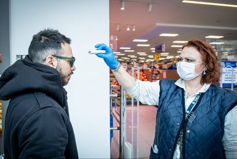 coronavirus-controllo-temperatura