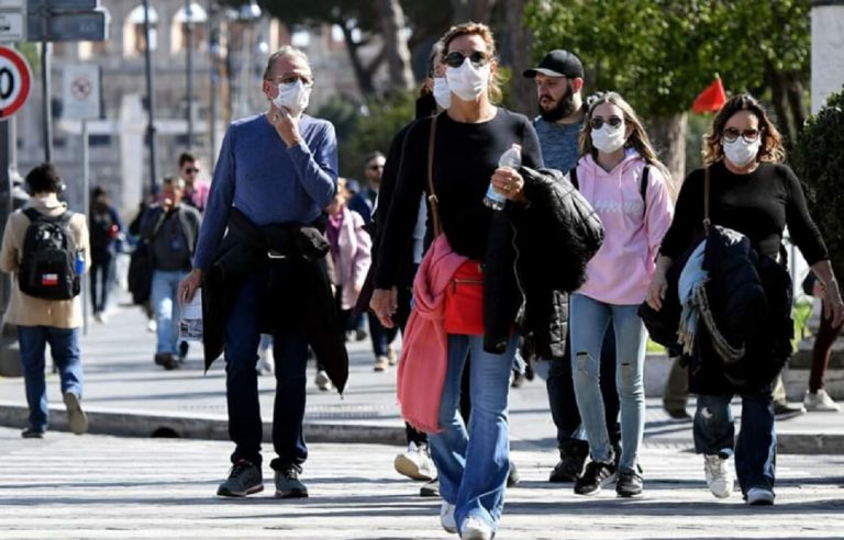 coronavirus italiani bloccati estero