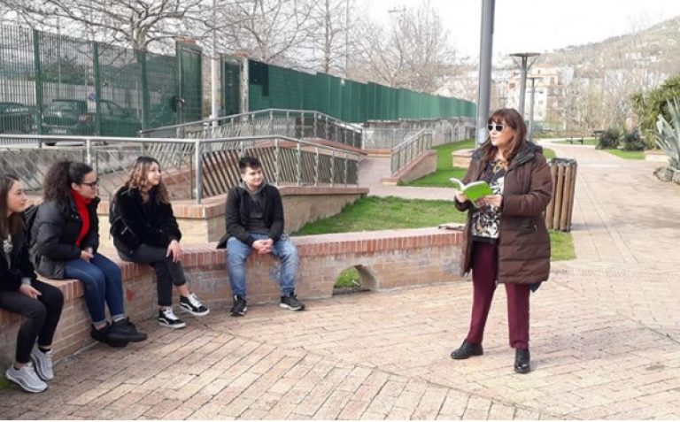 Coronavirus lezioni al parco