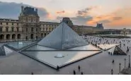 Coronavirus Louvre chiuso