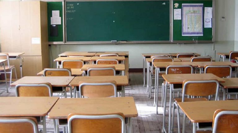 coronavirus maestra scuola elementare