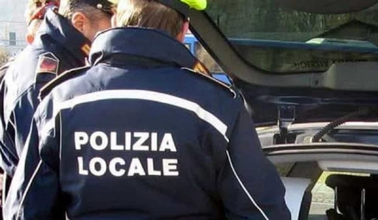 Coronavirus: Festa della Donna ad Aversa nonostante i divieti
