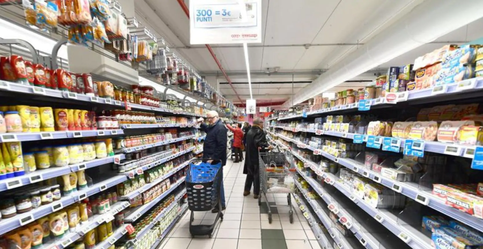 coronavirus positivo fa la spesa al supermercato