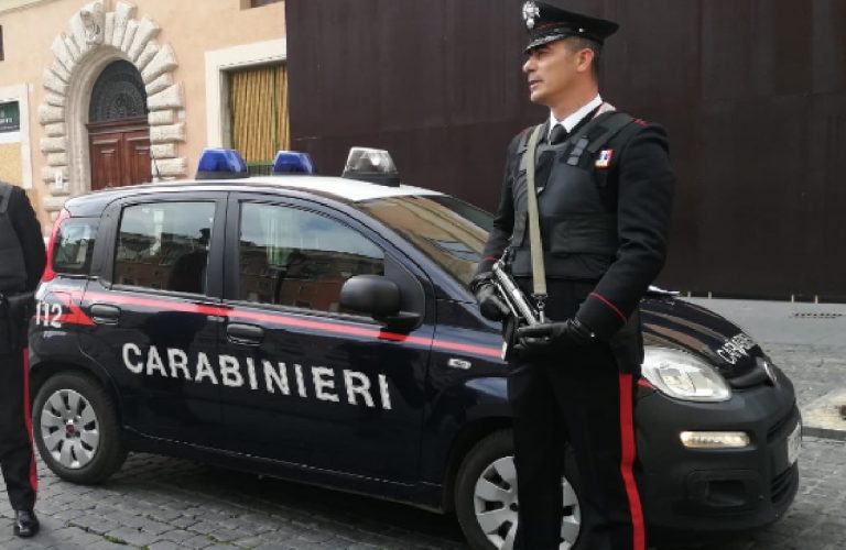 Coronavirus sputa ai carabinieri
