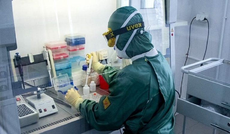 coronavirus regno unito morta 21 anni