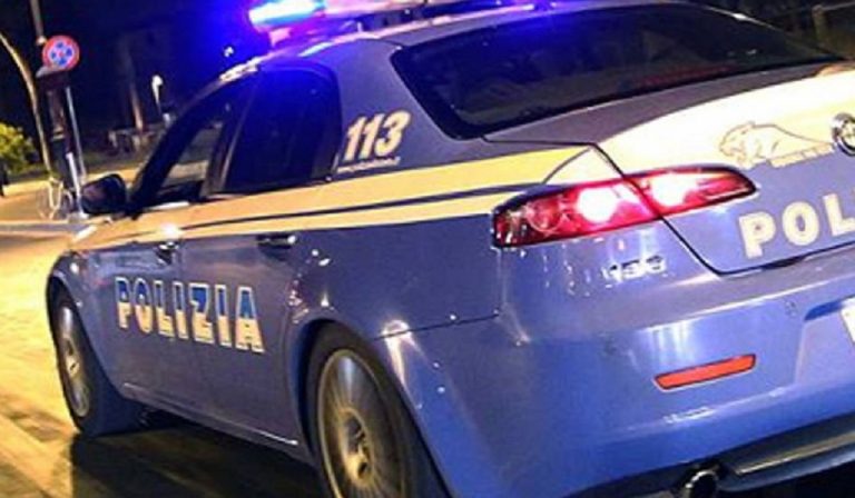 Coronavirus, interviene la Polizia per festa di compleanno
